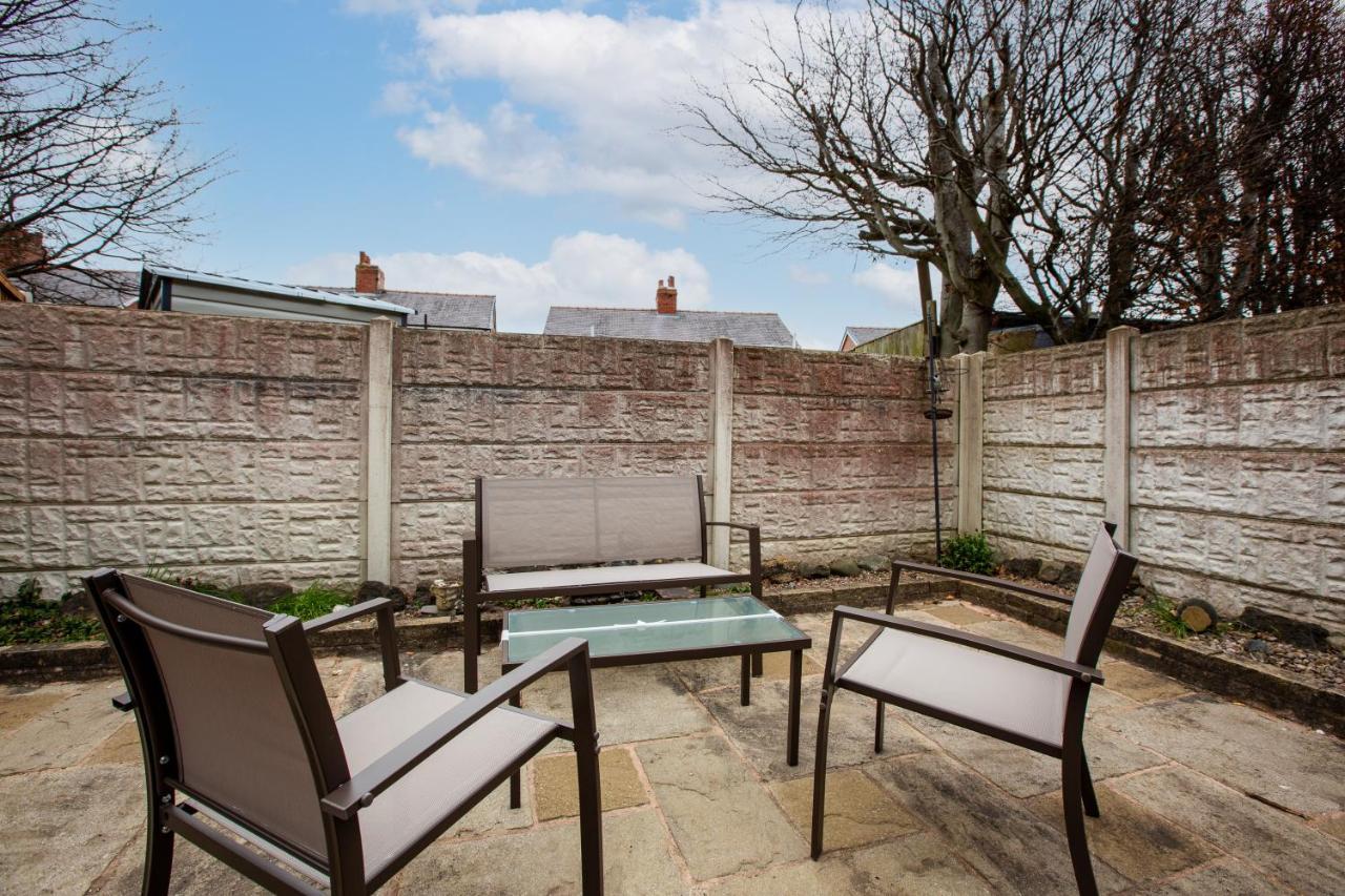 Hillside House - 2 Bedrooms Parking Wi-Fi Hospital Blackpool Exterior foto
