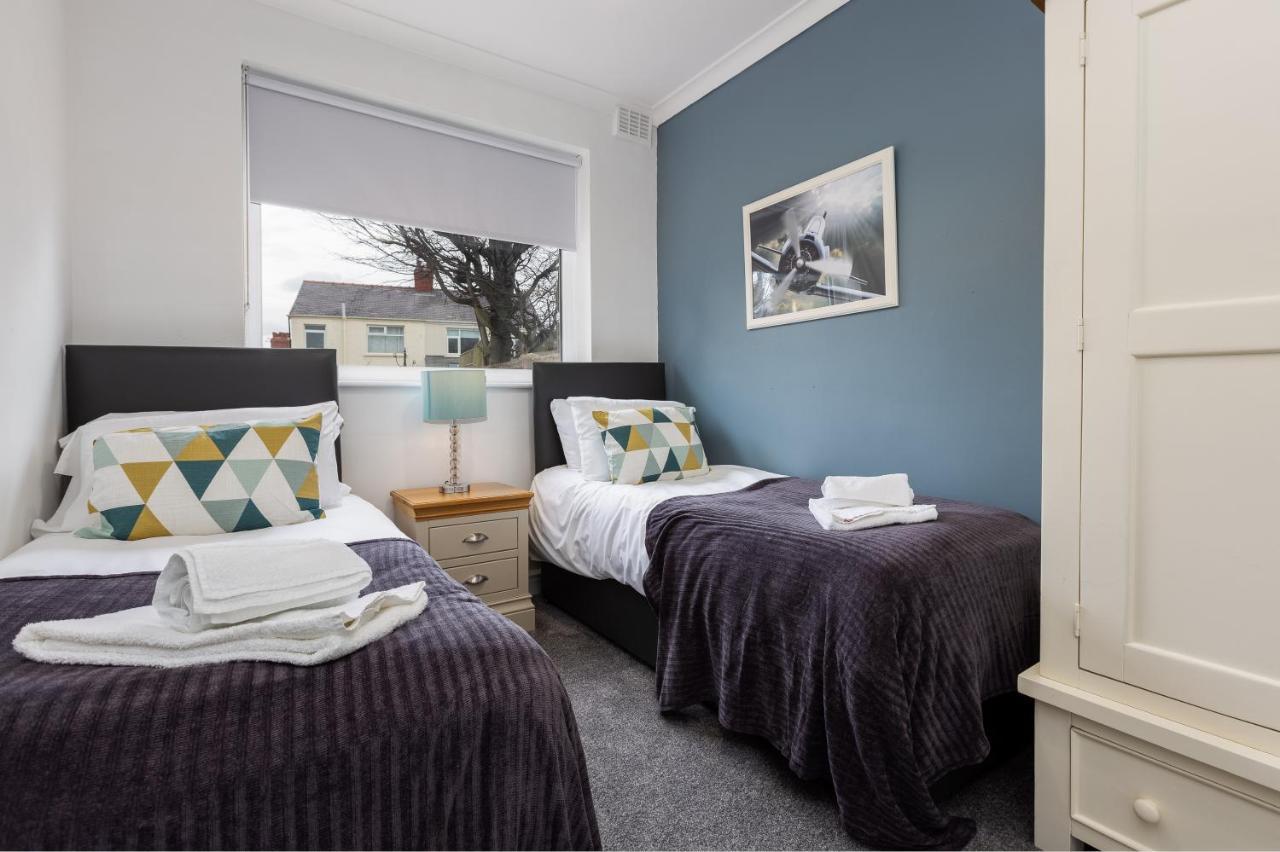 Hillside House - 2 Bedrooms Parking Wi-Fi Hospital Blackpool Exterior foto