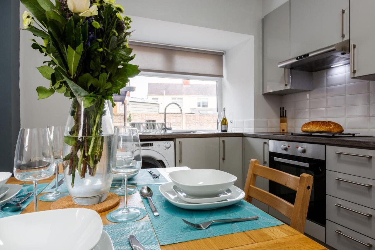 Hillside House - 2 Bedrooms Parking Wi-Fi Hospital Blackpool Exterior foto